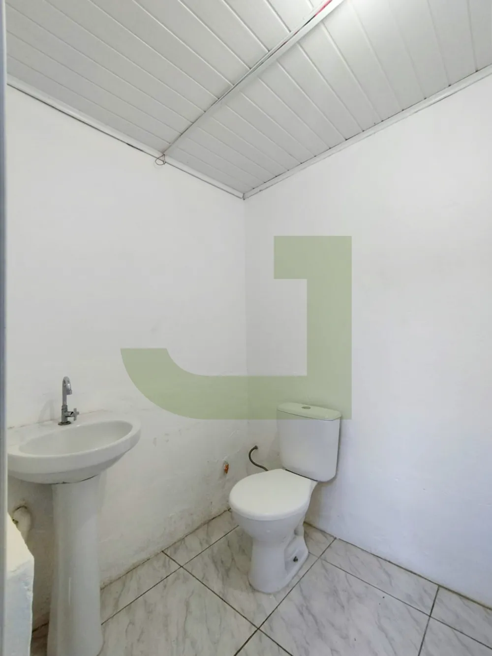 Alugar Comercial / Loja em S&atilde;o Leopoldo R$ 2.240,00 - Foto 9