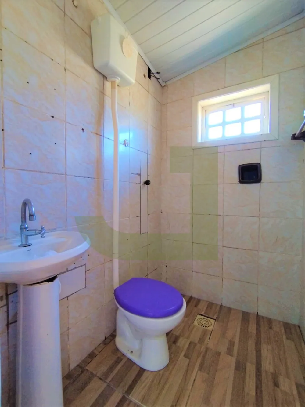 Alugar Casa / Residencial em S&atilde;o Leopoldo R$ 1.450,00 - Foto 6