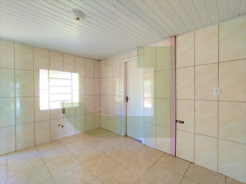 Alugar Casa / Residencial em S&atilde;o Leopoldo R$ 1.450,00 - Foto 8