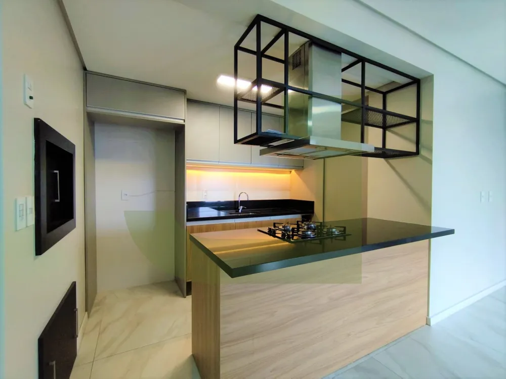 Alugar Apartamento / Padr&atilde;o em S&atilde;o Leopoldo R$ 4.500,00 - Foto 10