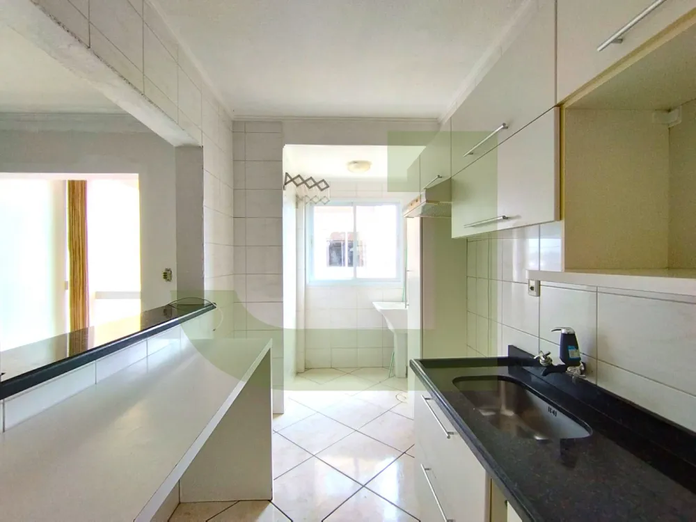 Alugar Apartamento / Padr&atilde;o em S&atilde;o Leopoldo R$ 1.200,00 - Foto 7