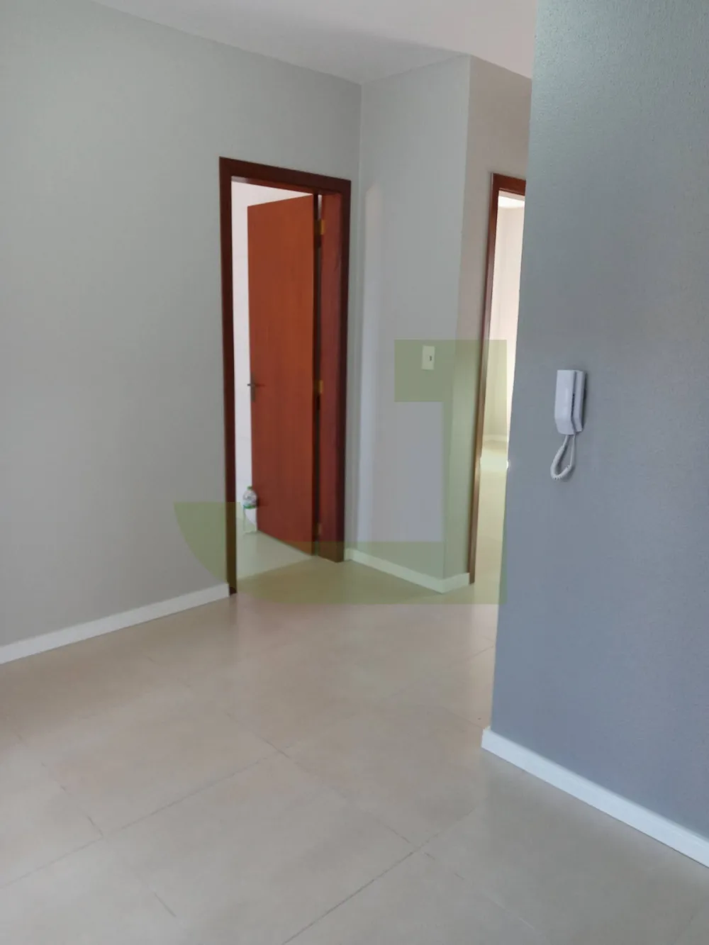 Alugar Apartamento / Padr&atilde;o em S&atilde;o Leopoldo R$ 1.000,00 - Foto 5