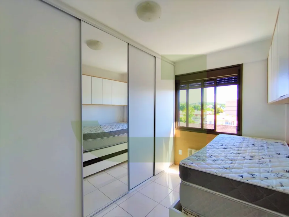 Alugar Apartamento / Padr&atilde;o em S&atilde;o Leopoldo R$ 2.300,00 - Foto 5