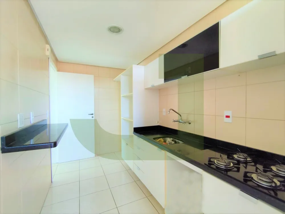 Alugar Apartamento / Padr&atilde;o em S&atilde;o Leopoldo R$ 2.300,00 - Foto 9