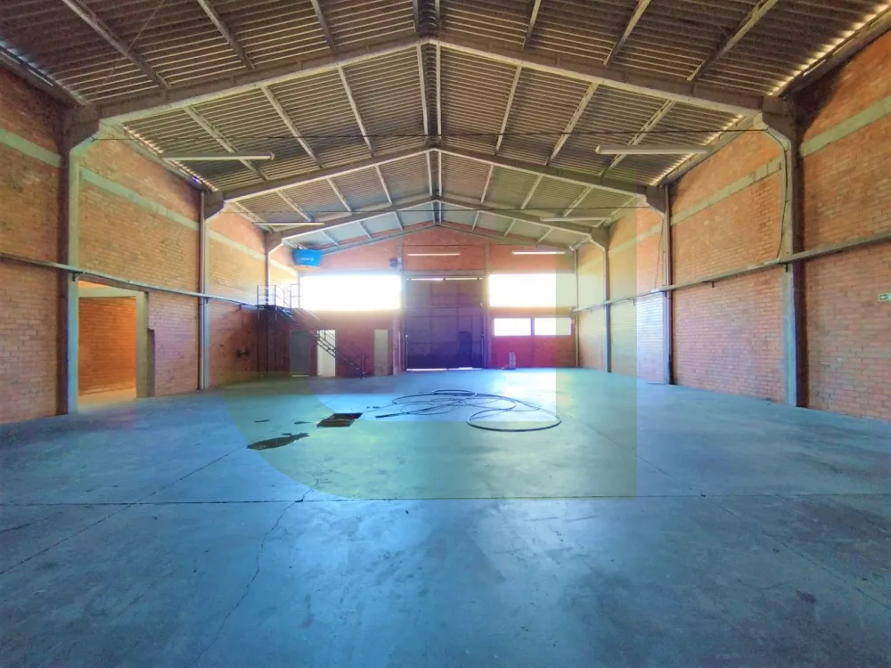 Alugar Comercial / Pavilh&atilde;o em Novo Hamburgo R$ 9.000,00 - Foto 6