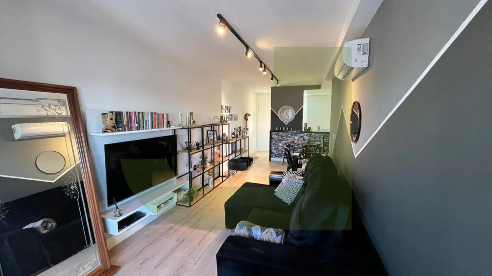 Comprar Apartamento / Padr&atilde;o em Novo Hamburgo R$ 740.000,00 - Foto 3