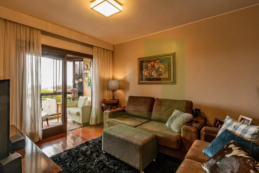 Comprar Apartamento / Padr&atilde;o em Novo Hamburgo R$ 460.000,00 - Foto 7