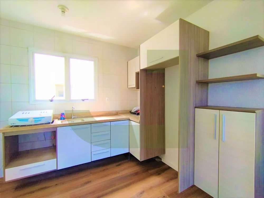 Alugar Apartamento / Padr&atilde;o em S&atilde;o Leopoldo R$ 1.100,00 - Foto 5