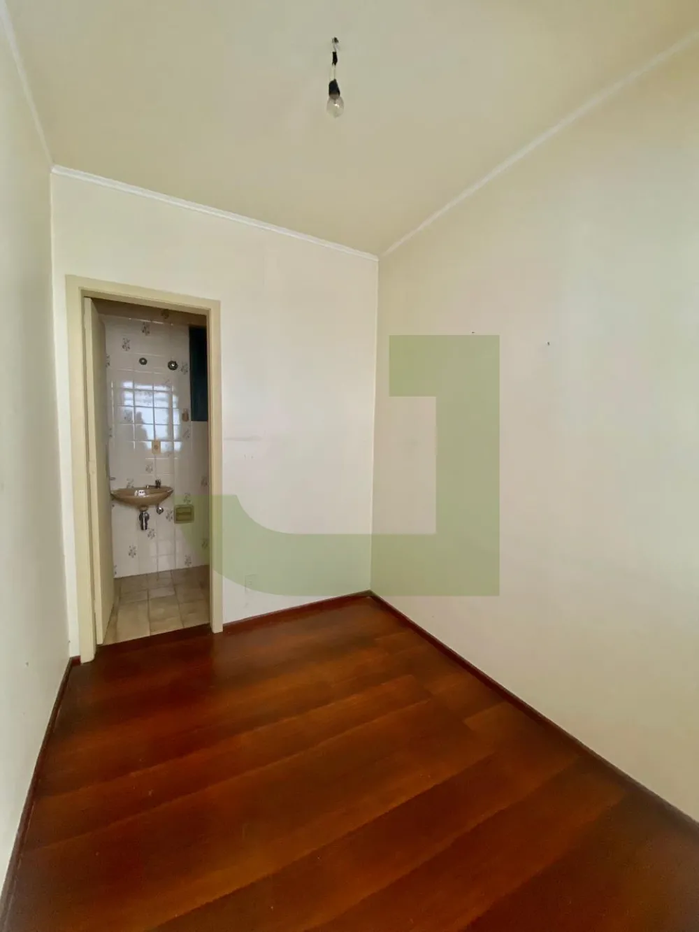 Alugar Apartamento / Padr&atilde;o em S&atilde;o Leopoldo R$ 2.200,00 - Foto 11