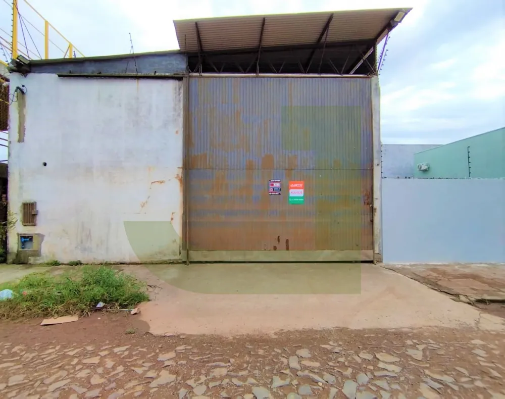 Alugar Comercial / Pavilh&atilde;o em S&atilde;o Leopoldo R$ 4.400,00 - Foto 1