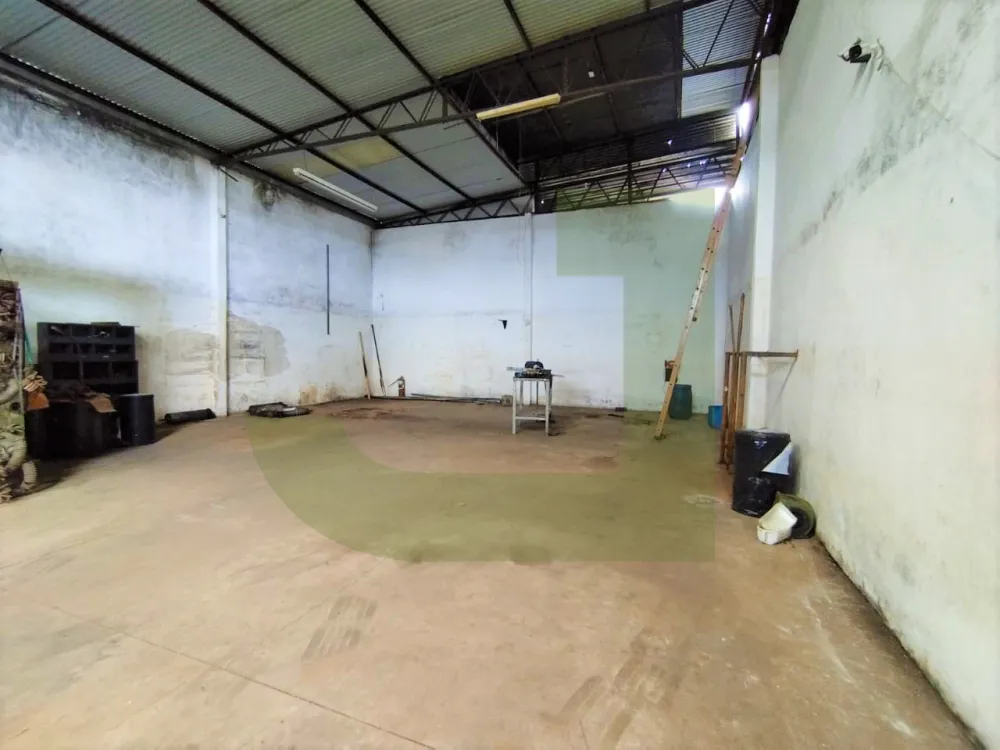 Alugar Comercial / Pavilh&atilde;o em S&atilde;o Leopoldo R$ 4.400,00 - Foto 3