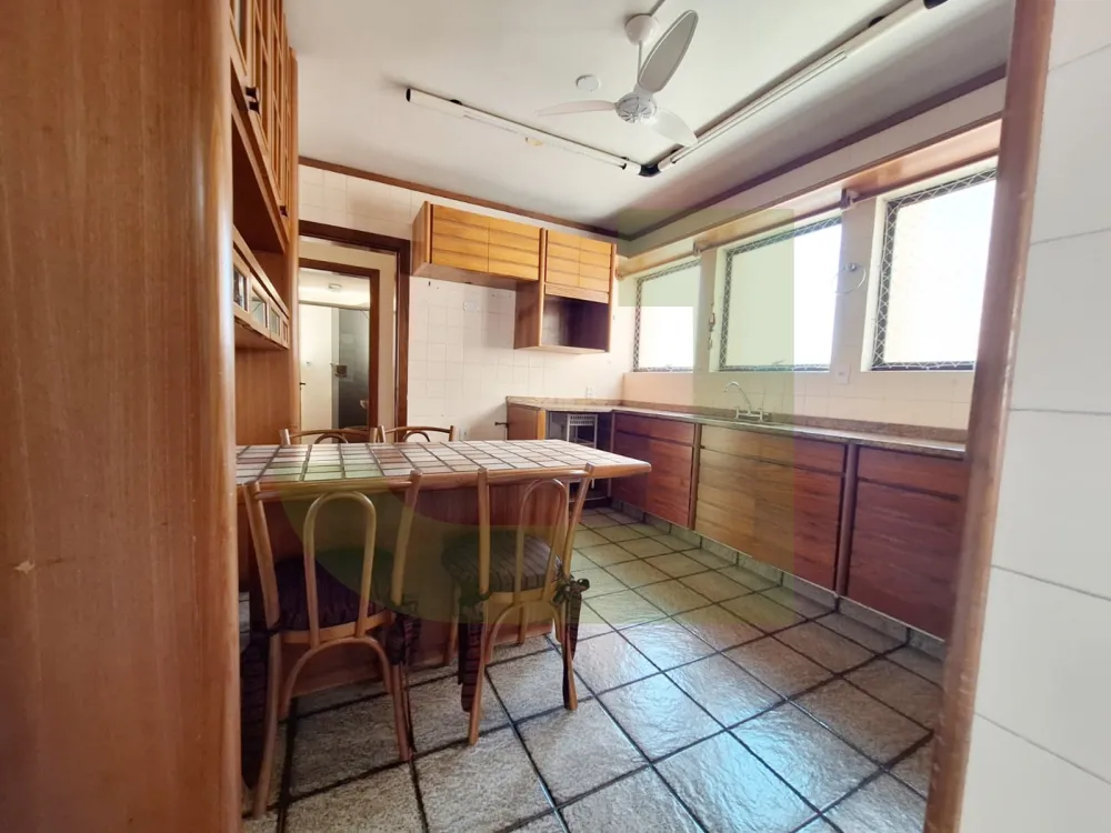 Alugar Apartamento / Padr&atilde;o em S&atilde;o Leopoldo R$ 3.800,00 - Foto 5