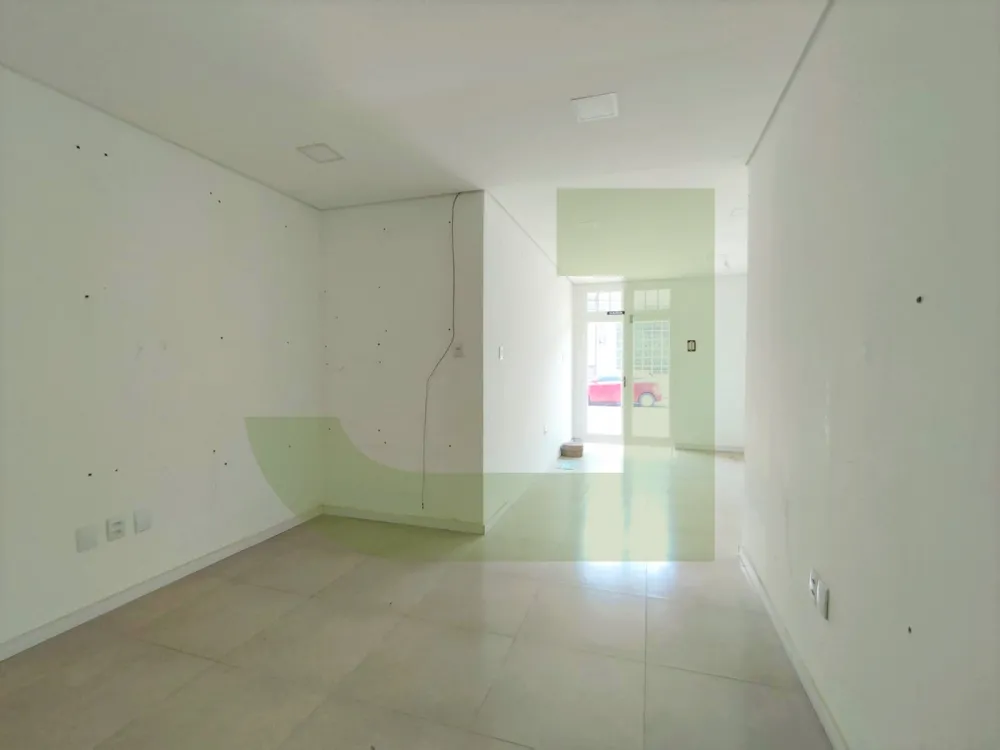 Alugar Comercial / Loja em S&atilde;o Leopoldo R$ 1.200,00 - Foto 3
