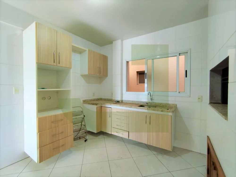 Alugar Apartamento / Padr&atilde;o em S&atilde;o Leopoldo R$ 3.350,00 - Foto 8