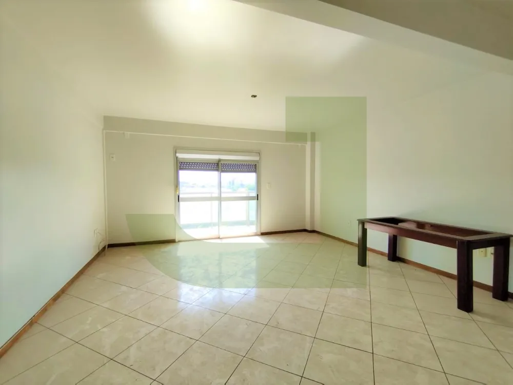 Alugar Apartamento / Padr&atilde;o em S&atilde;o Leopoldo R$ 3.350,00 - Foto 1