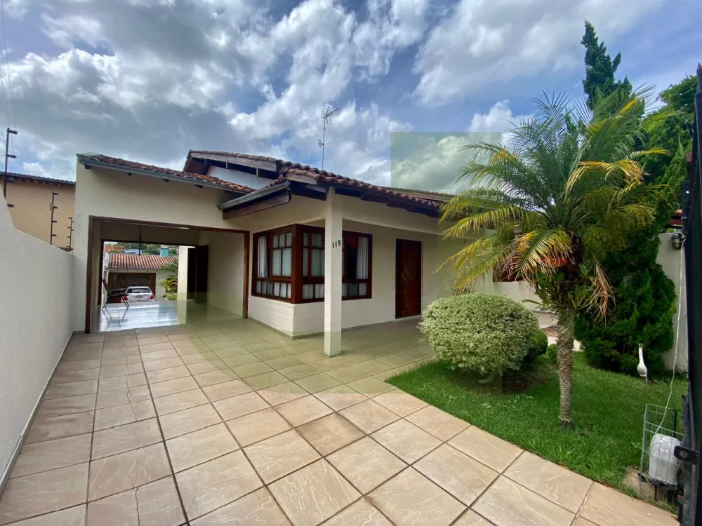 Comprar Casa / Residencial em S&atilde;o Leopoldo R$ 585.000,00 - Foto 2