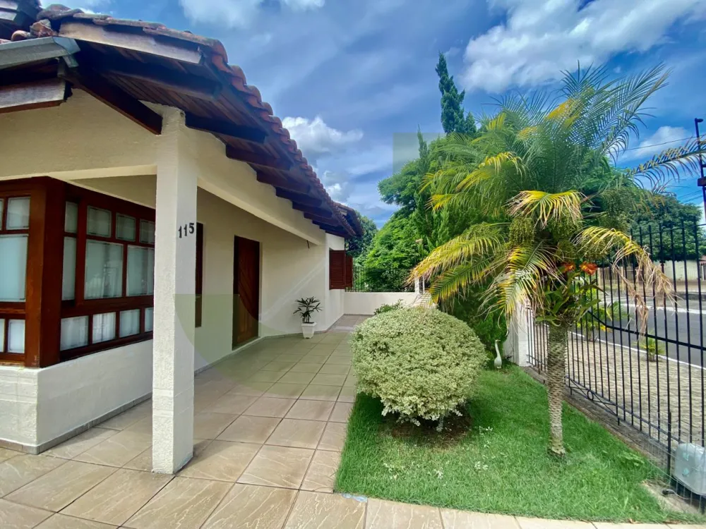 Comprar Casa / Residencial em S&atilde;o Leopoldo R$ 585.000,00 - Foto 3