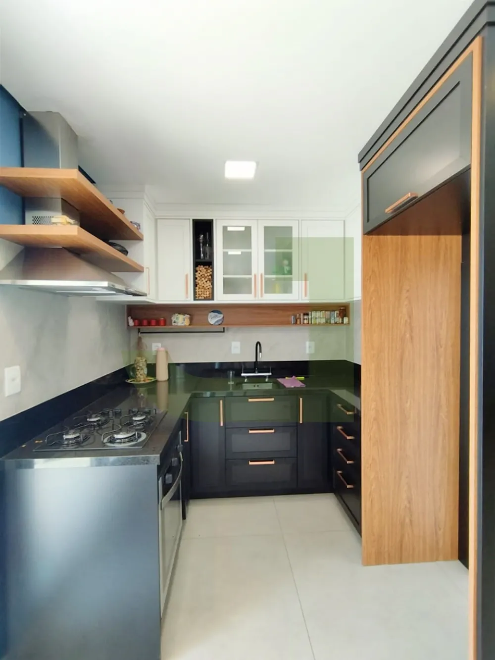 Alugar Casa / Residencial em S&atilde;o Leopoldo R$ 4.100,00 - Foto 8