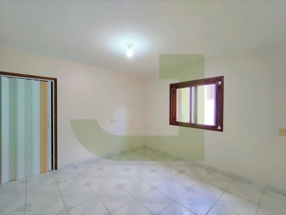 Alugar Casa / Residencial em S&atilde;o Leopoldo R$ 2.000,00 - Foto 2