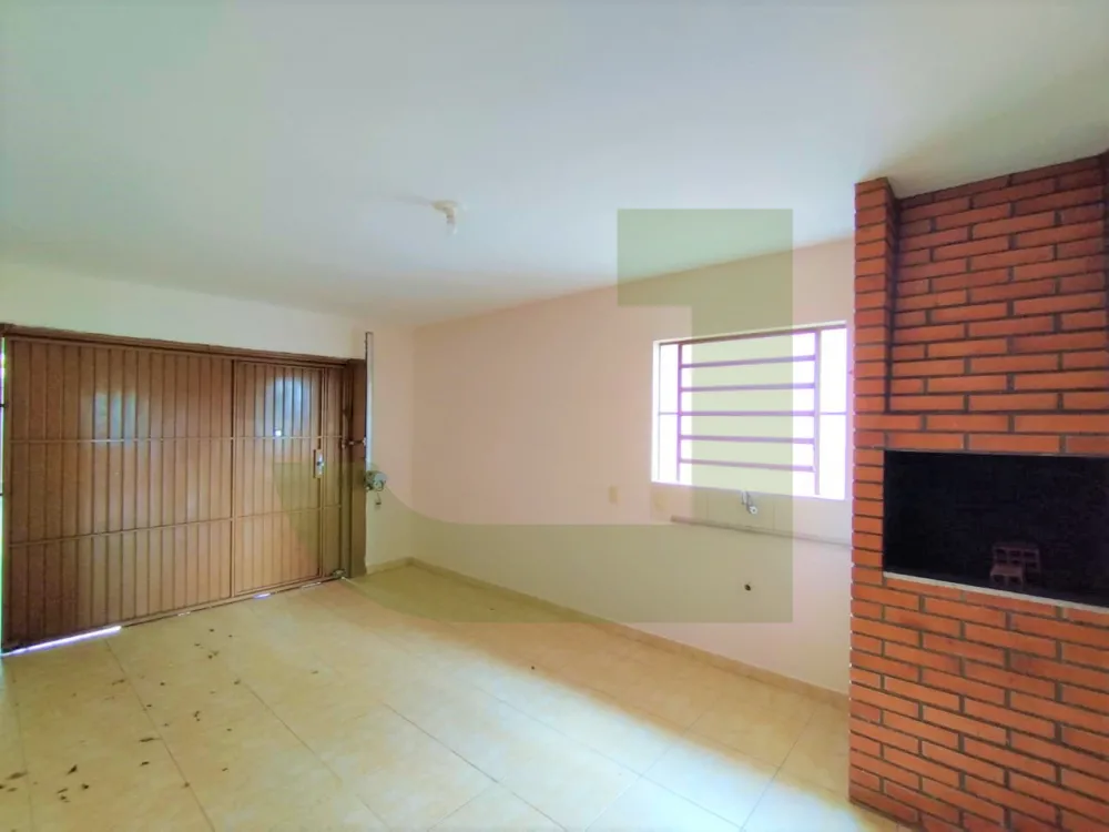 Alugar Casa / Residencial em S&atilde;o Leopoldo R$ 2.000,00 - Foto 11