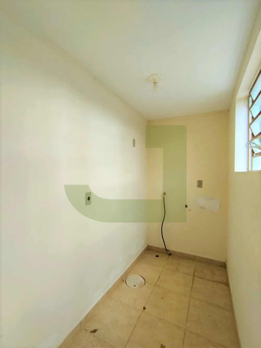 Alugar Casa / Residencial em S&atilde;o Leopoldo R$ 2.000,00 - Foto 9