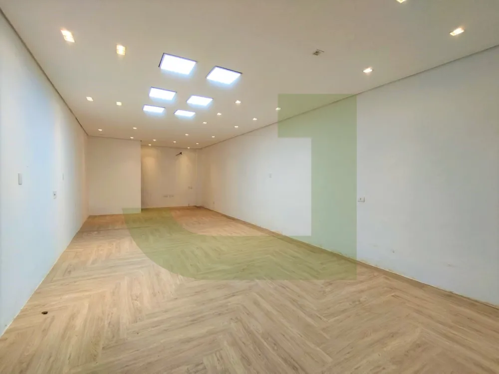 Alugar Comercial / Loja em Condom&iacute;nio em S&atilde;o Leopoldo R$ 2.500,00 - Foto 2