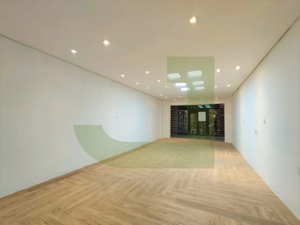 Alugar Comercial / Loja em Condom&iacute;nio em S&atilde;o Leopoldo R$ 2.500,00 - Foto 3