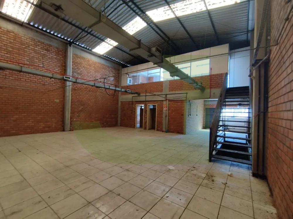 Alugar Comercial / Pavilh&atilde;o em Novo Hamburgo R$ 12.500,00 - Foto 5