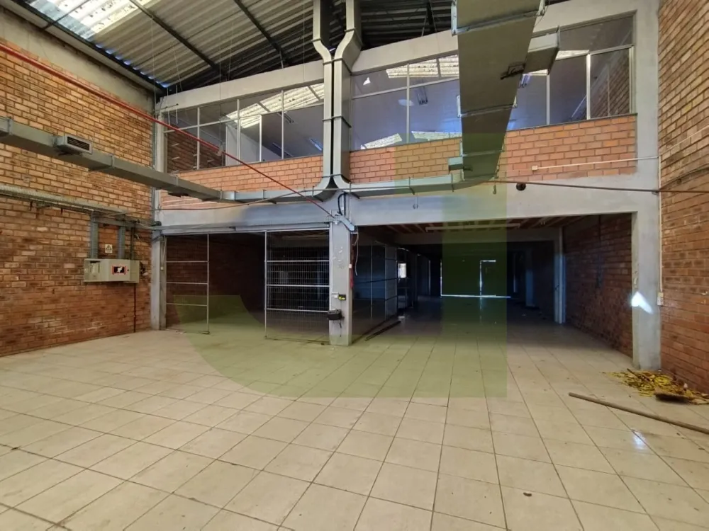 Alugar Comercial / Pavilh&atilde;o em Novo Hamburgo R$ 12.500,00 - Foto 8