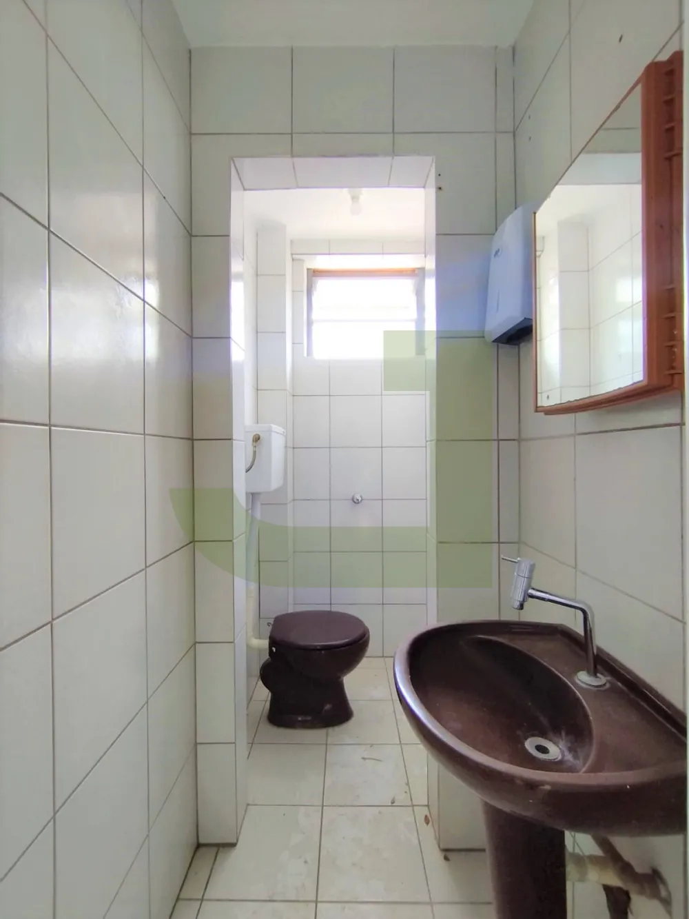 Alugar Comercial / Sala comercial em condom&iacute;nio em Novo Hamburgo R$ 1.000,00 - Foto 4