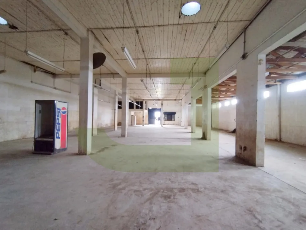 Alugar Comercial / Pavilh&atilde;o em S&atilde;o Leopoldo R$ 5.000,00 - Foto 5