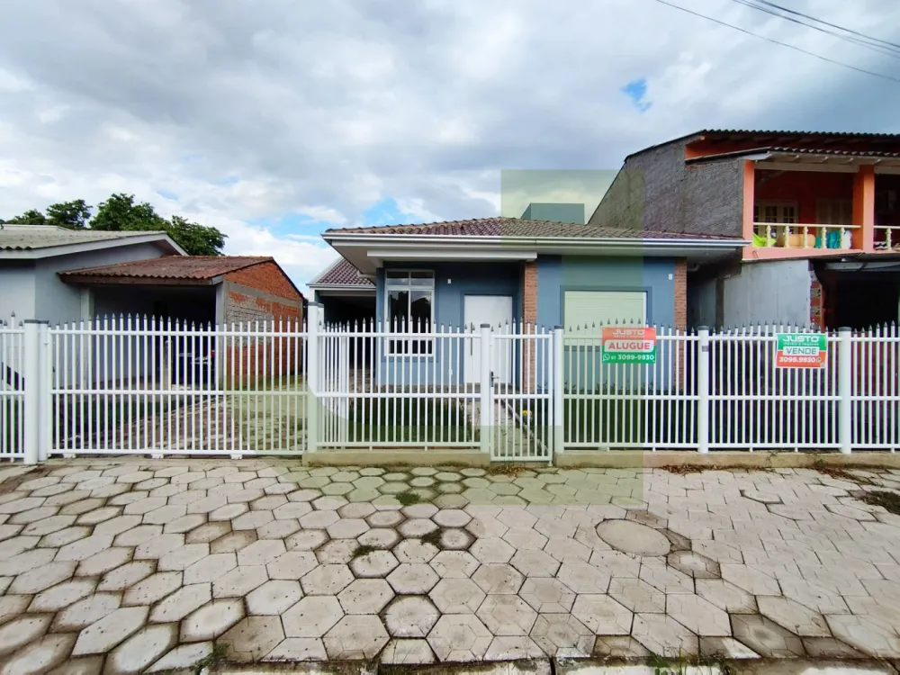 Alugar Casa / Residencial em S&atilde;o Leopoldo R$ 2.100,00 - Foto 1