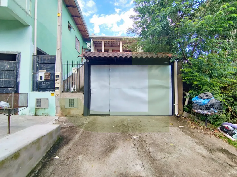 Alugar Casa / Residencial em S&atilde;o Leopoldo R$ 1.900,00 - Foto 1