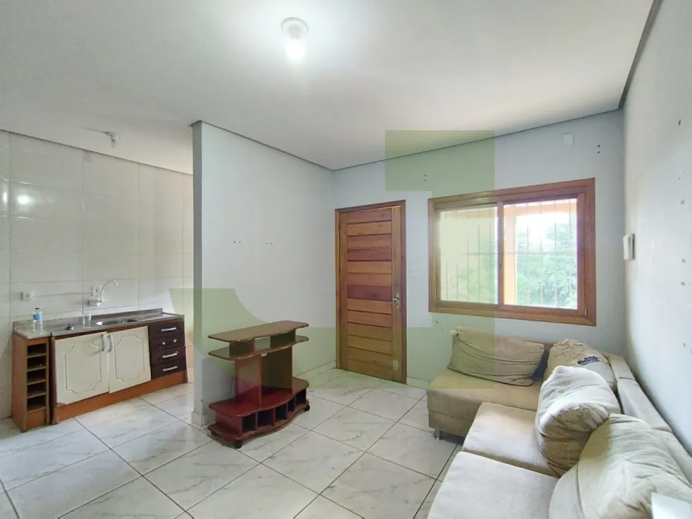 Alugar Casa / Residencial em S&atilde;o Leopoldo R$ 1.900,00 - Foto 4