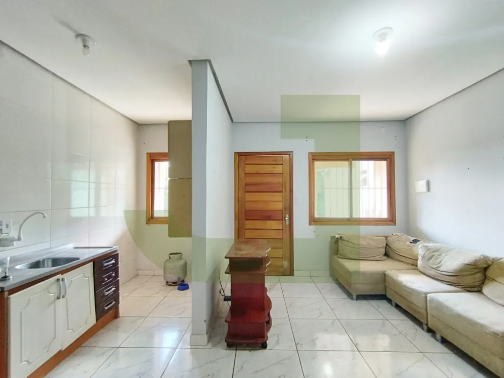 Alugar Casa / Residencial em S&atilde;o Leopoldo R$ 1.900,00 - Foto 5