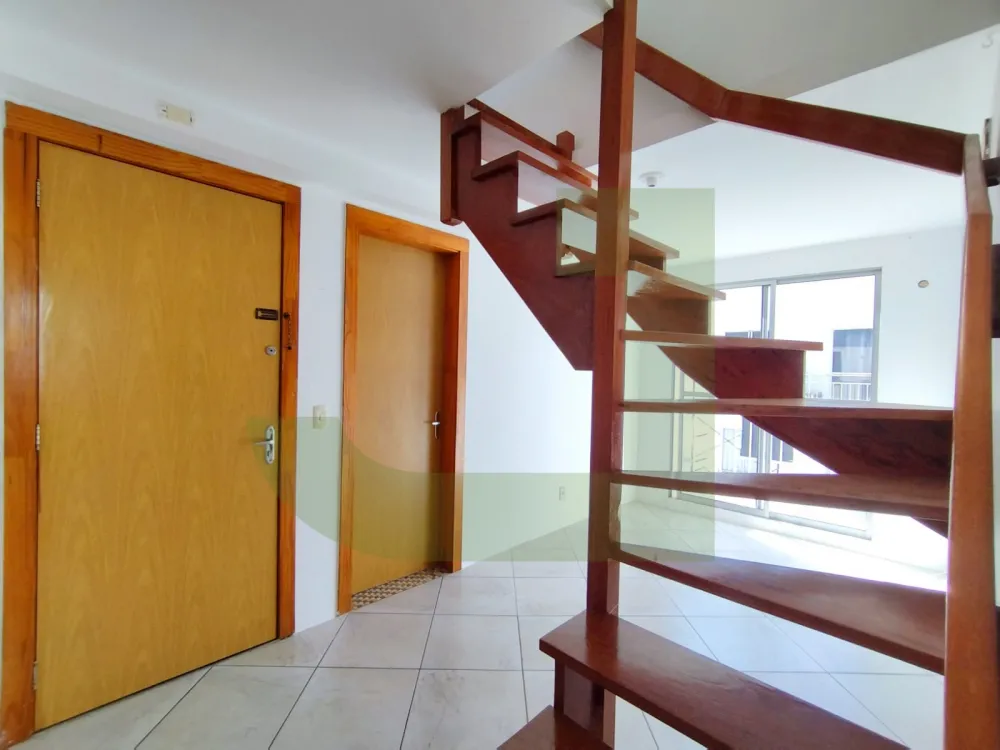 Alugar Apartamento / Padr&atilde;o em S&atilde;o Leopoldo R$ 1.500,00 - Foto 2