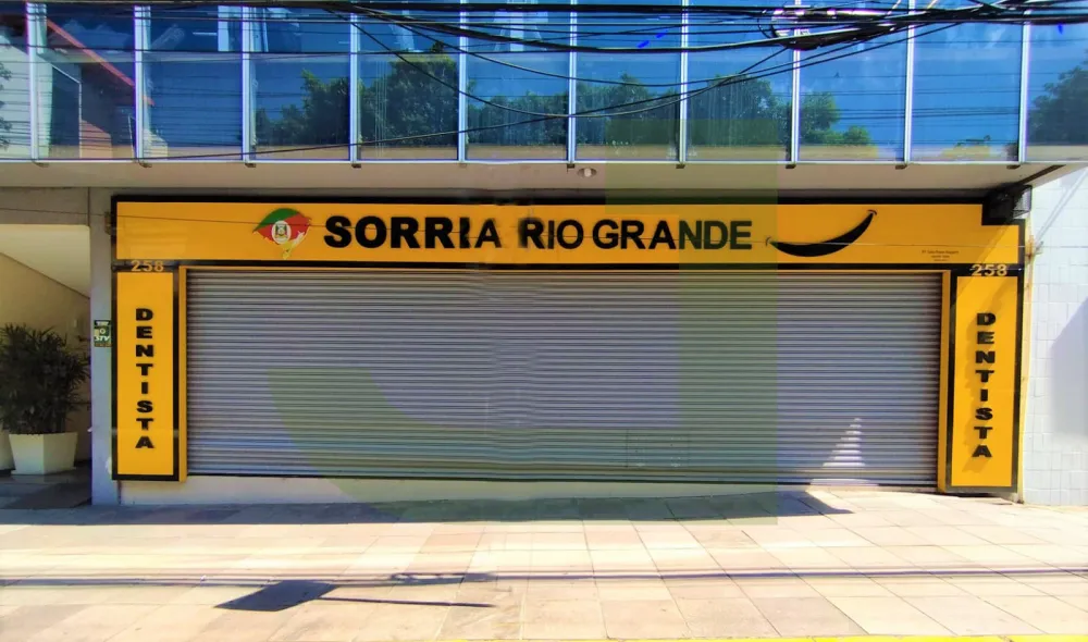 Alugar Comercial / Loja em Condom&iacute;nio em Novo Hamburgo R$ 10.500,00 - Foto 1