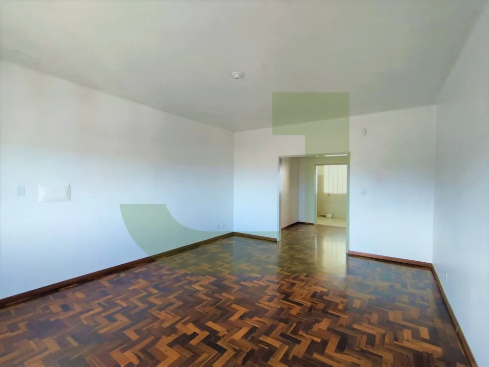 Alugar Apartamento / Padr&atilde;o em S&atilde;o Leopoldo R$ 1.800,00 - Foto 1