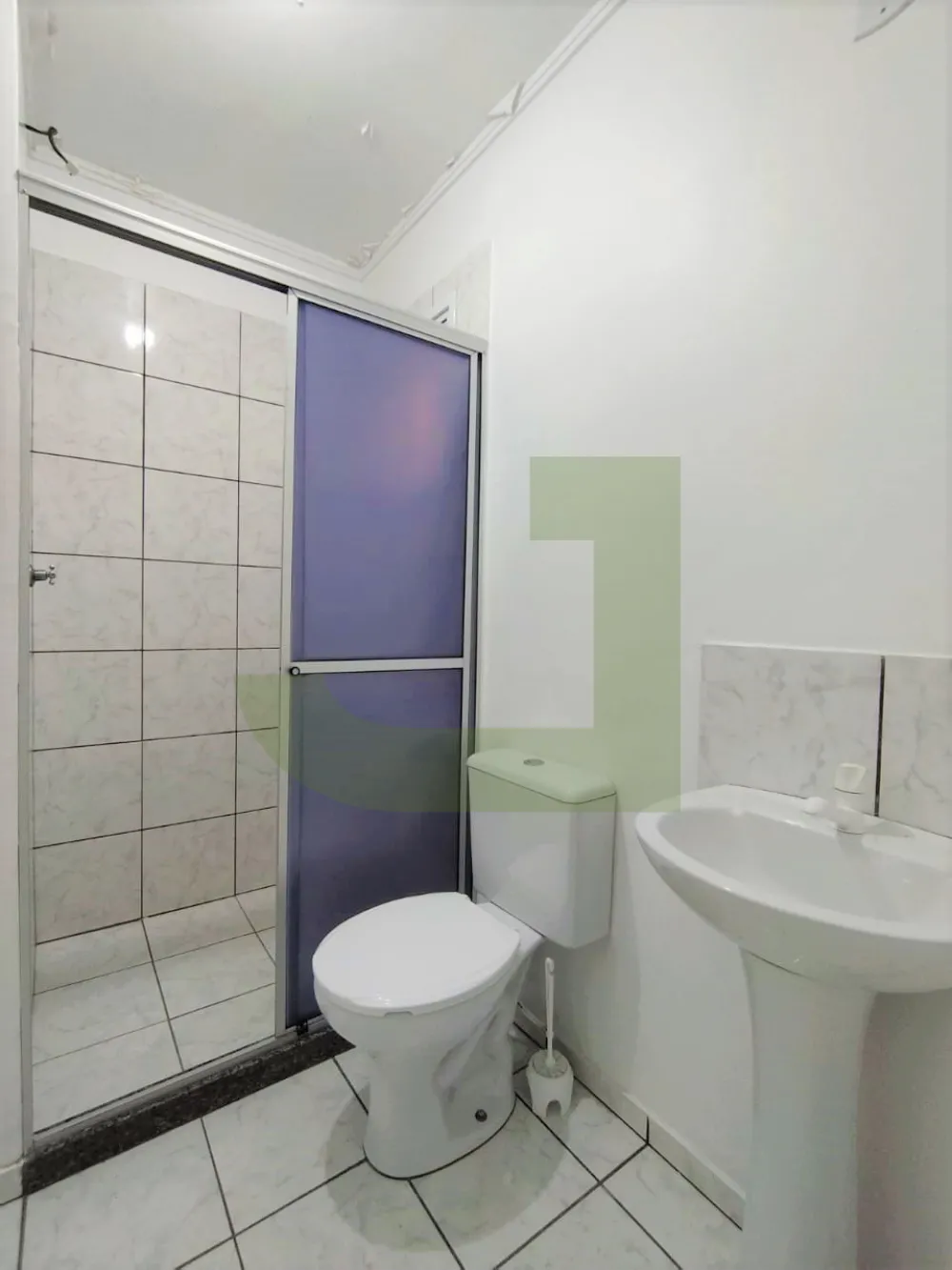 Alugar Apartamento / Padr&atilde;o em S&atilde;o Leopoldo R$ 700,00 - Foto 5