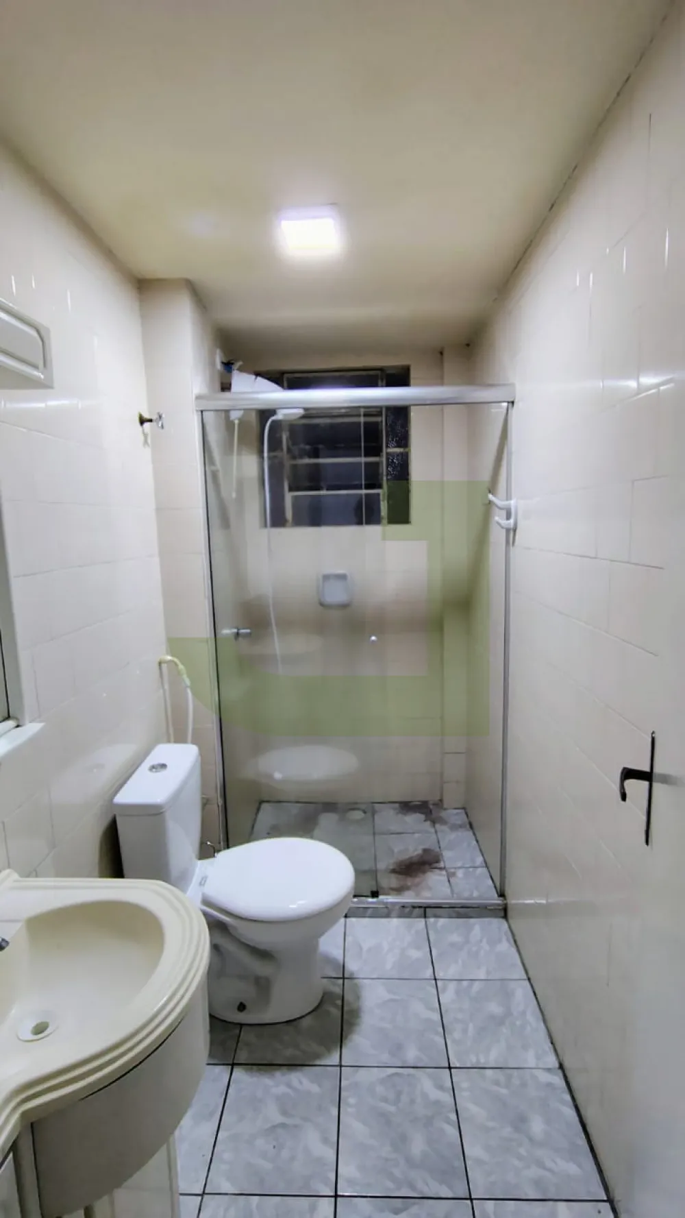 Alugar Apartamento / Padr&atilde;o em S&atilde;o Leopoldo R$ 680,00 - Foto 5