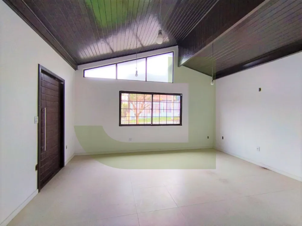 Alugar Casa / Residencial em S&atilde;o Leopoldo R$ 3.900,00 - Foto 2