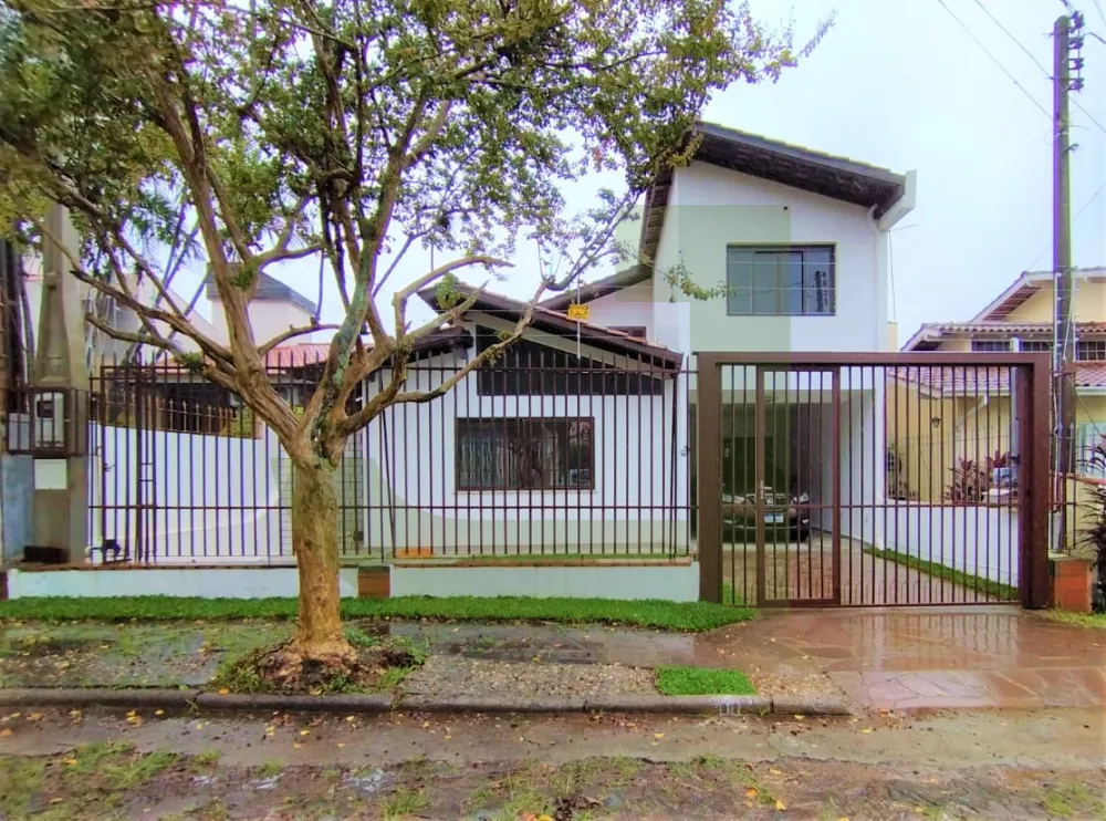 Alugar Casa / Residencial em S&atilde;o Leopoldo R$ 3.900,00 - Foto 1