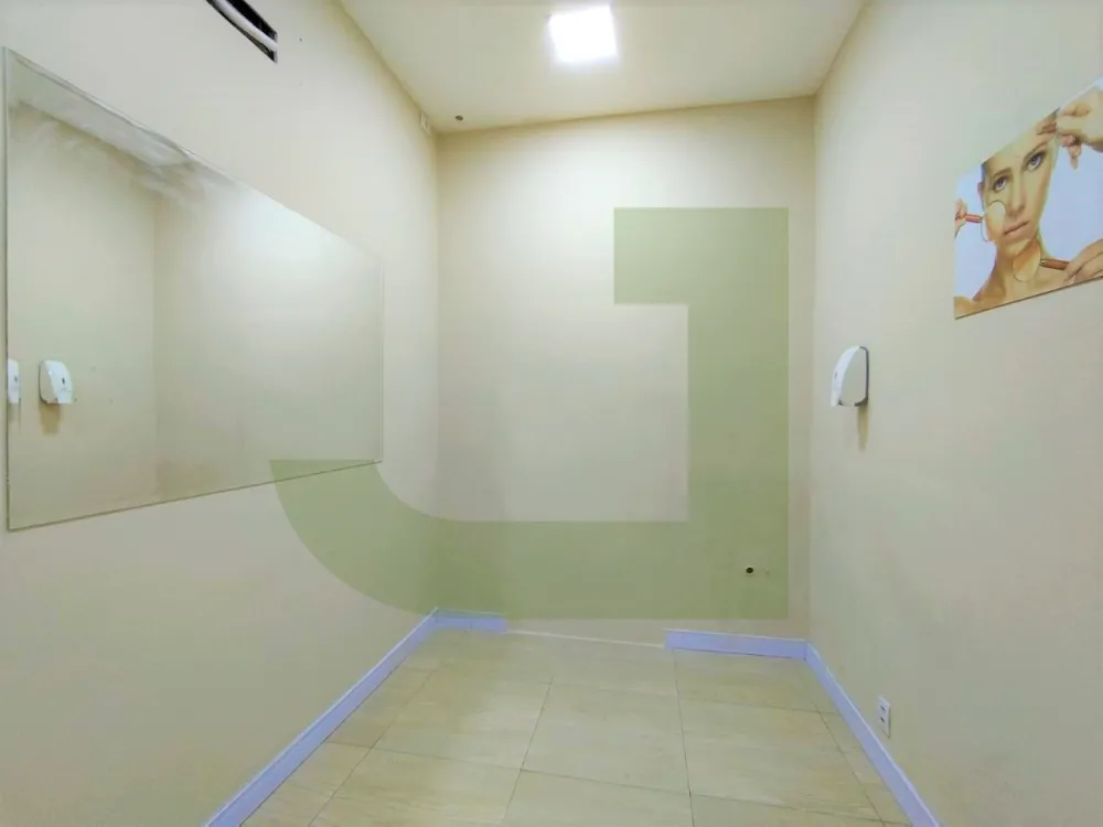 Alugar Casa / Comercial em S&atilde;o Leopoldo R$ 7.000,00 - Foto 8