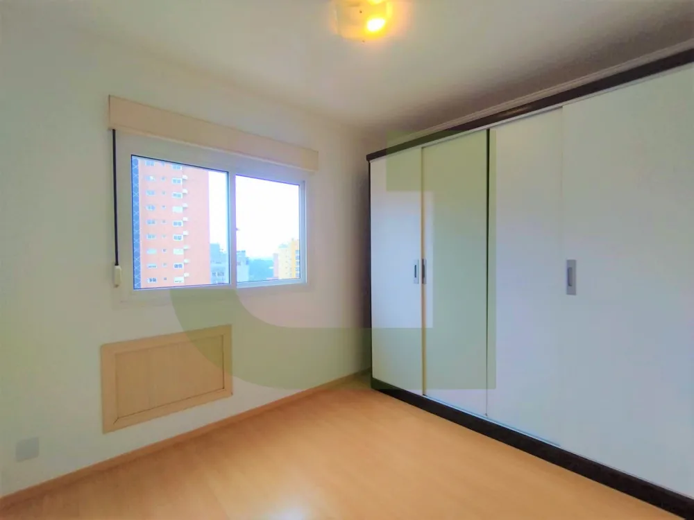 Alugar Apartamento / Padr&atilde;o em S&atilde;o Leopoldo R$ 2.300,00 - Foto 5