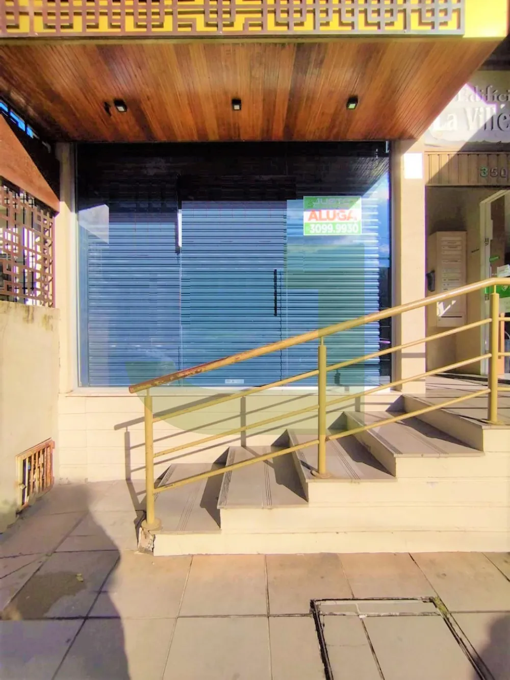 Alugar Comercial / Loja em Condom&iacute;nio em S&atilde;o Leopoldo R$ 5.000,00 - Foto 1