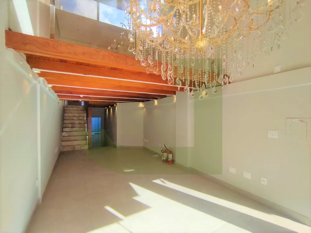 Alugar Comercial / Loja em Condom&iacute;nio em S&atilde;o Leopoldo R$ 5.000,00 - Foto 2