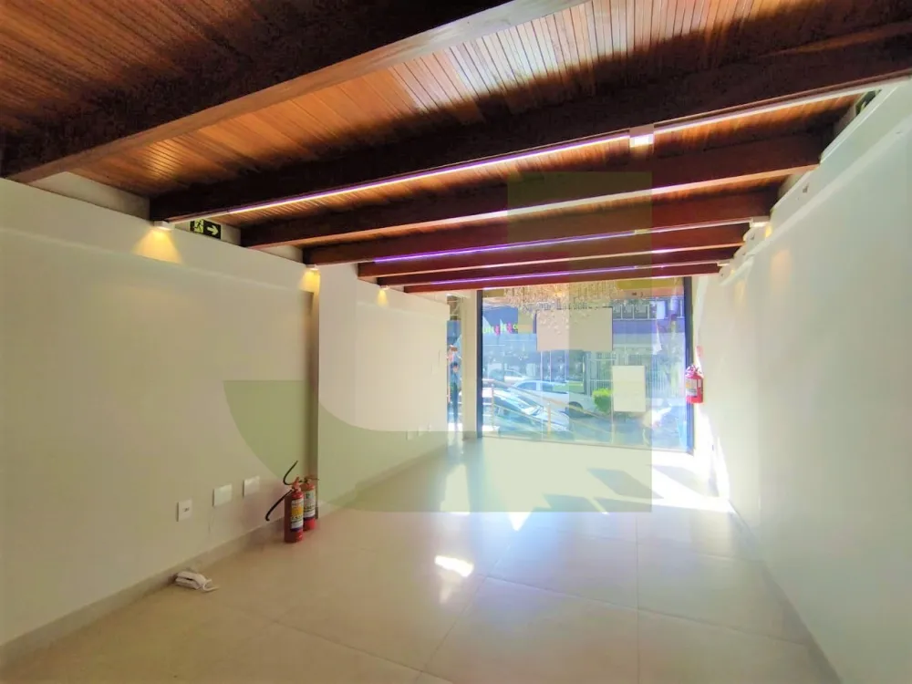 Alugar Comercial / Loja em Condom&iacute;nio em S&atilde;o Leopoldo R$ 5.000,00 - Foto 3