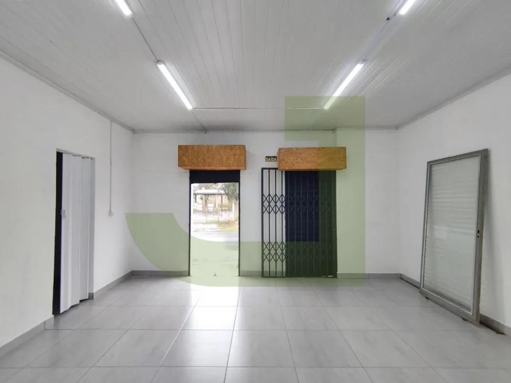 Alugar Comercial / Loja em S&atilde;o Leopoldo R$ 1.200,00 - Foto 2