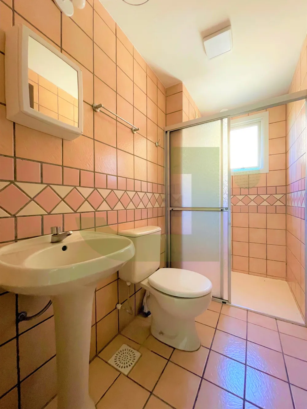 Alugar Apartamento / Padr&atilde;o em S&atilde;o Leopoldo R$ 1.350,00 - Foto 5