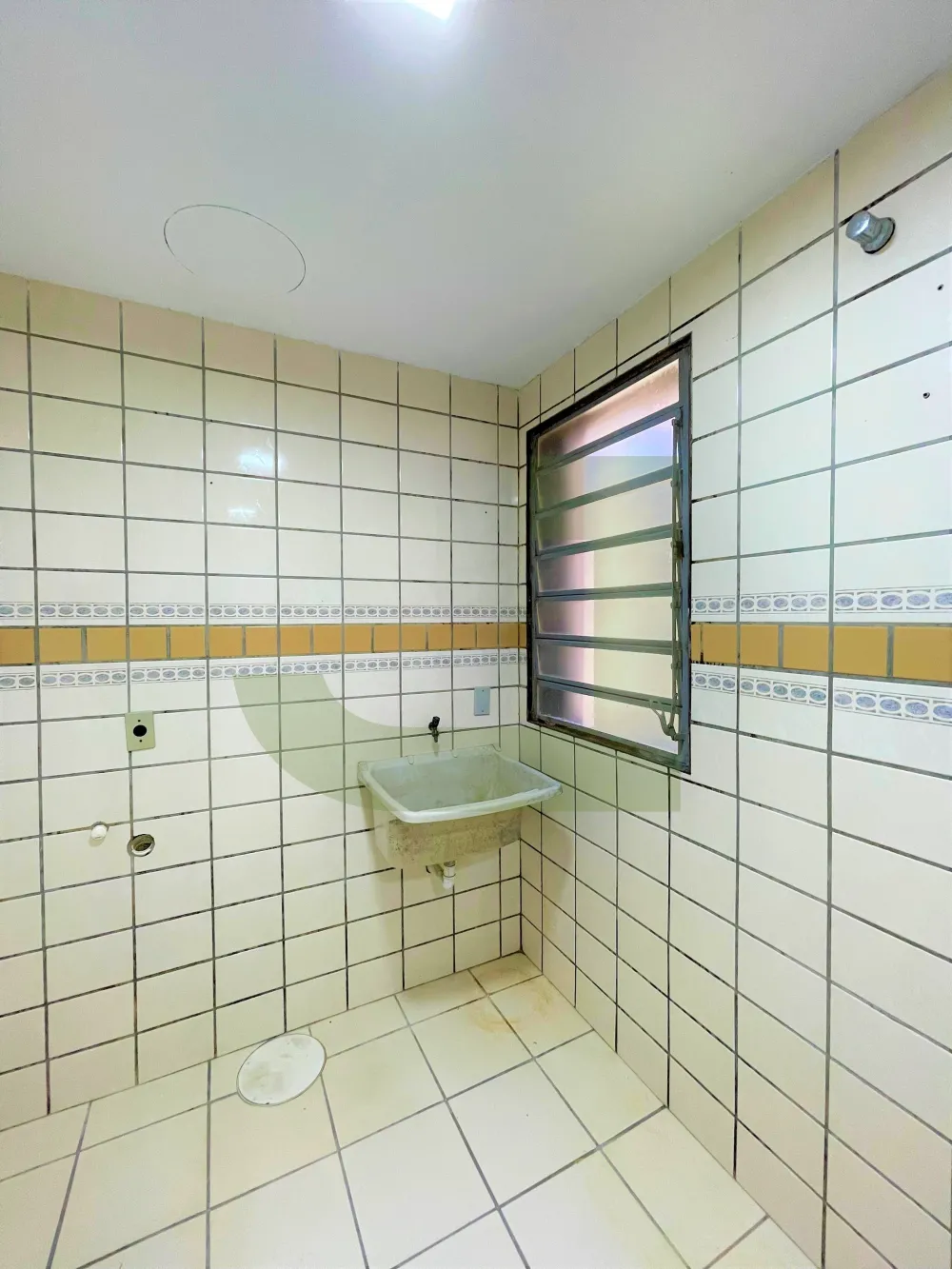 Alugar Apartamento / Padr&atilde;o em S&atilde;o Leopoldo R$ 1.350,00 - Foto 8